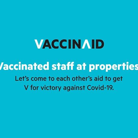 Vaccinated Staff - Oyo 476 Hedda Hotel Cebu Bagian luar foto